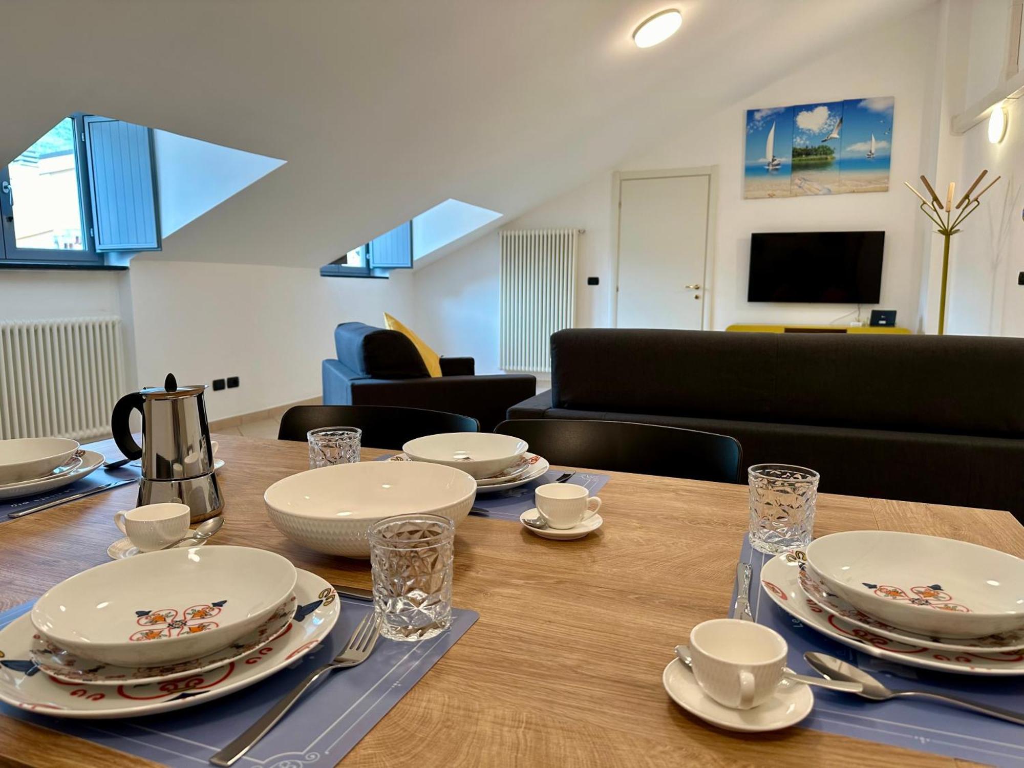 Attico - Piazza - Finalborgo Apartment